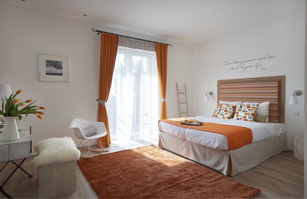 Villa Millennium Balatonalmadi Bilik gambar